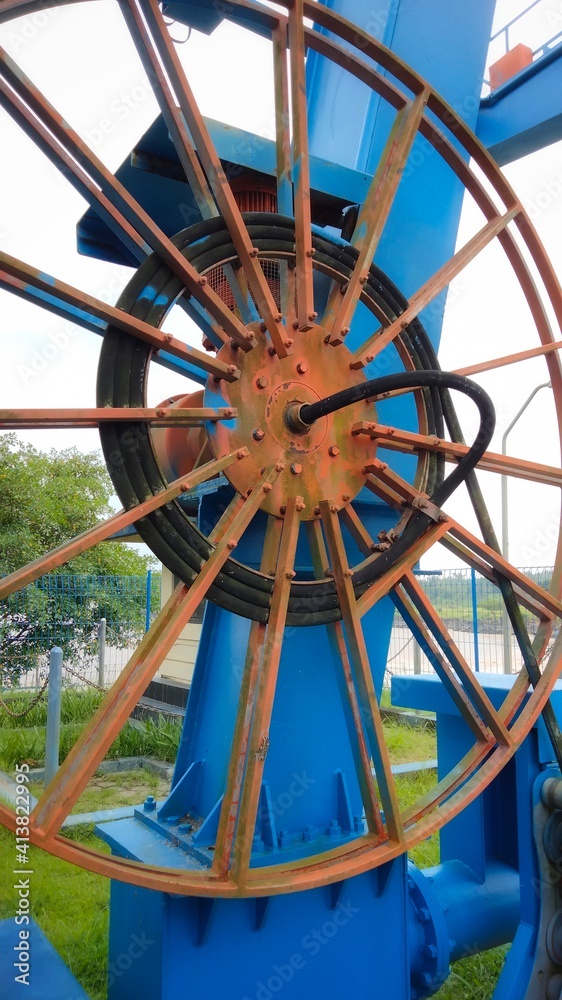 wheel of the wheel of a ship
