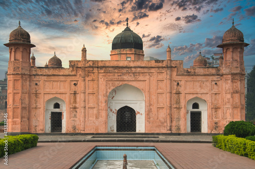 Lalbagh Fort is a 17th century Mughal fort complex that stands before the Buriganga River in the southwestern part of Dhaka, Bangladesh