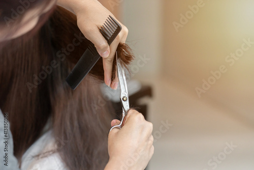 Female hair cutting