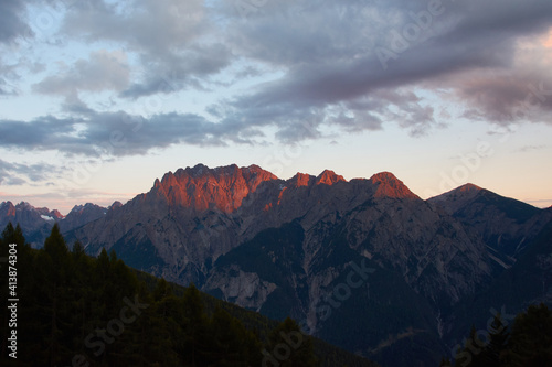 Alpenglühen in den Gailtaler Alpen 