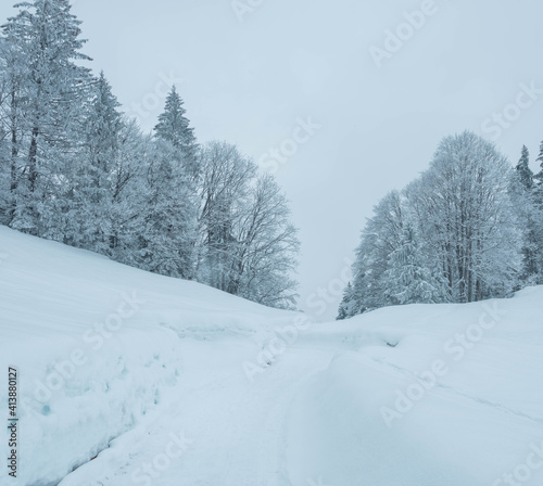 Romantik im Winter mit Schnee