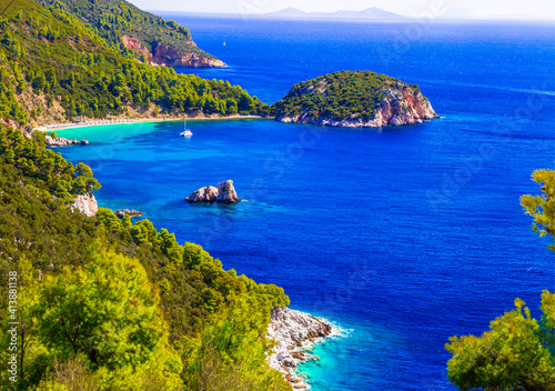 Fototapeta Naklejka Na Ścianę i Meble -  Amazing nature and sea landscapes of Greece. Skopelos island, Sporades. View of Stafilos bay