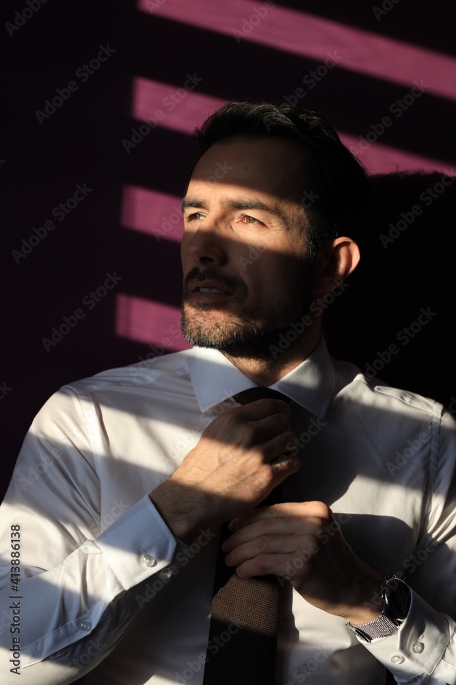 Elegancki mężczyzna Elegancki mężczyzna
