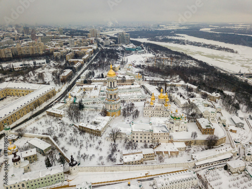 Fototapeta Naklejka Na Ścianę i Meble -  Kiev-Pechersk Lavra. Aerial drone view. Winter snowy morning.