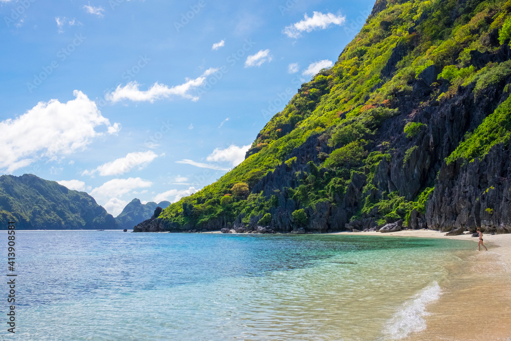 Talisay Beach on Tapiutan Island, El Nido, Palawan, Philippines Talisay Beach on Tapiutan Island, El Nido, Palawan, Philippines