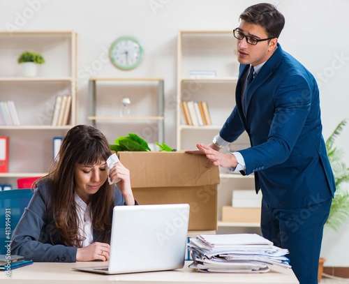 фотографія Person being fired from his work