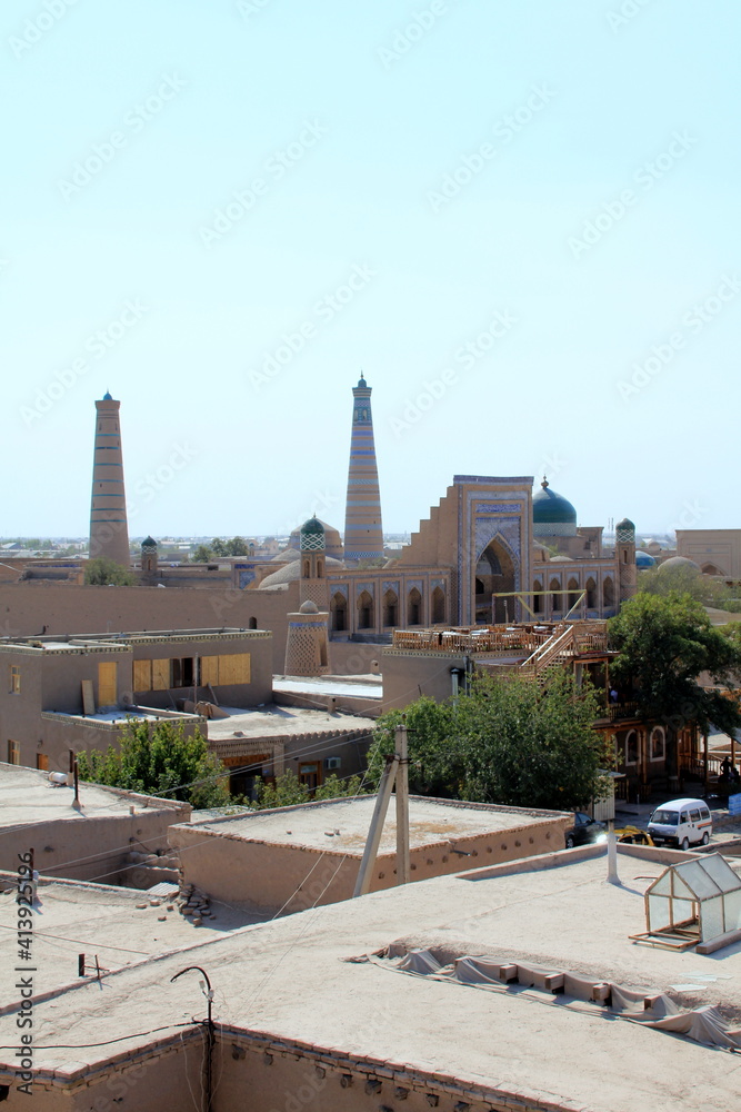 Fototapeta premium ウズベキスタンのヒヴァ都市風景