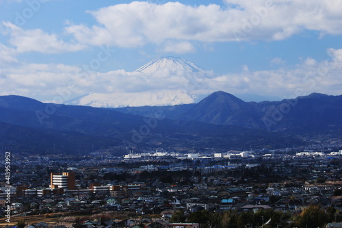 小田原市 曽我別所梅林 見晴台からの富士山遠景