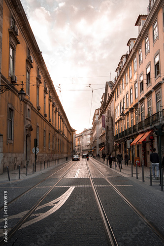 Calles de Lisboa, Portugal © Amir