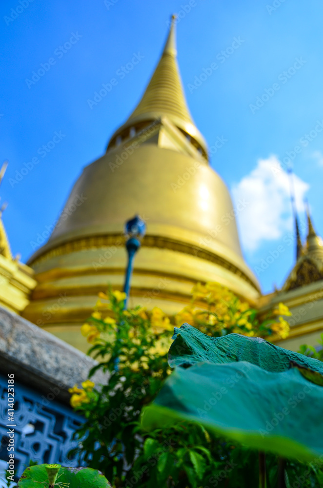 Fototapeta premium The view of the Grand Palace in Bangkok in Thailand showing the temple and its surroundings