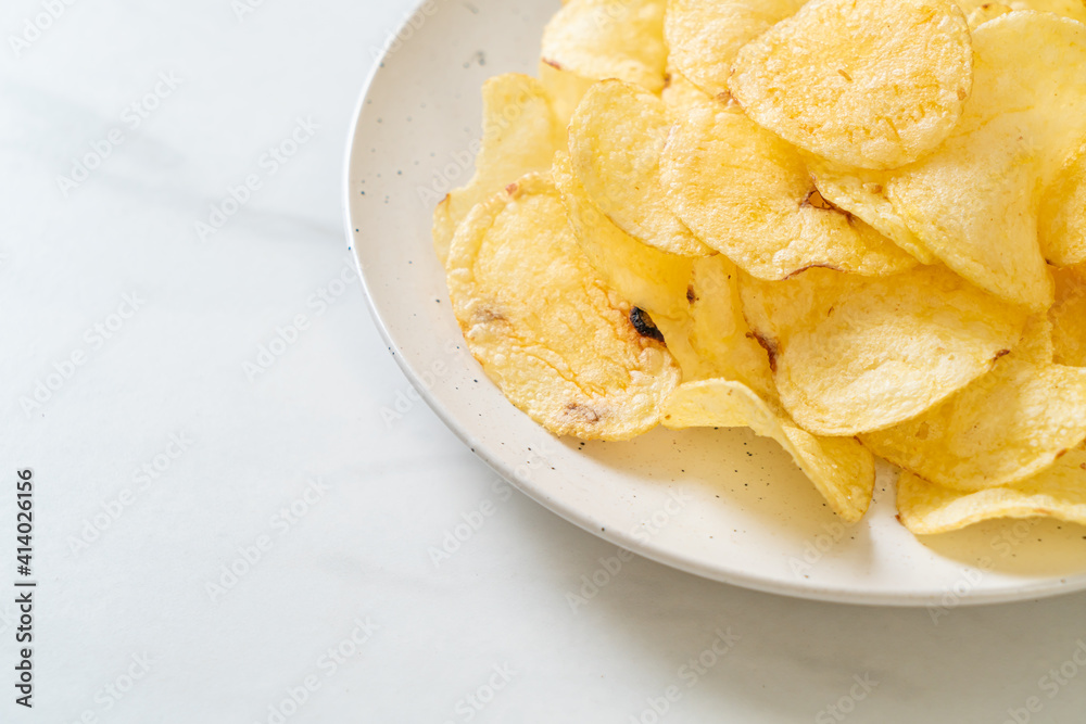 potato chips with sour cream potato chips with sour cream