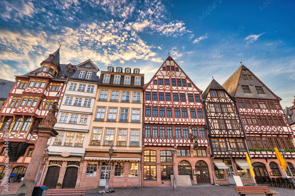 Fototapeta premium Frankfurt Germany, city skyline at Romer Town Square with half-timbered house