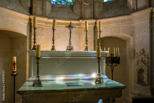 Fotografering Altar en una capilla católica
