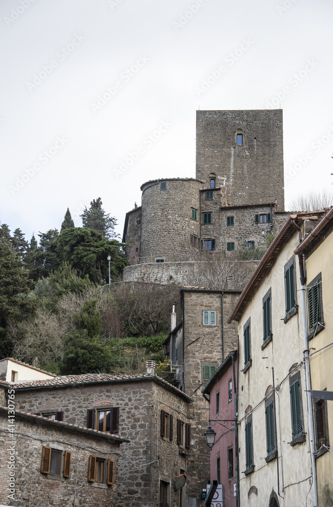 Il castello a Montecatini Val di Cecina