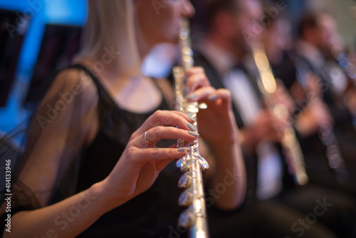 girl playing the flute