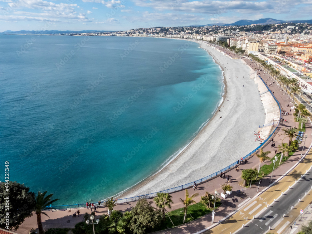 Baie des anges à Nice sur la Côte d'Azur