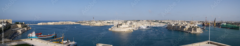 Malta - Valletta Maltese as Il-Belt is the capital of Malta and one of its local councils. It is the co-archbishopric of the Archdiocese of Malta. It has a population of 6315 people.