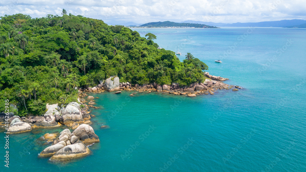 Obraz premium Perfect island
