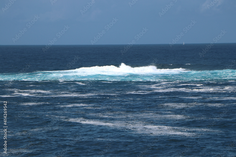 The atlatinc ocean The atlatinc ocean
