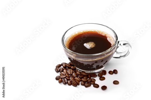 Fototapeta Naklejka Na Ścianę i Meble -  Glass cup of coffee and coffee beans isolated on white background