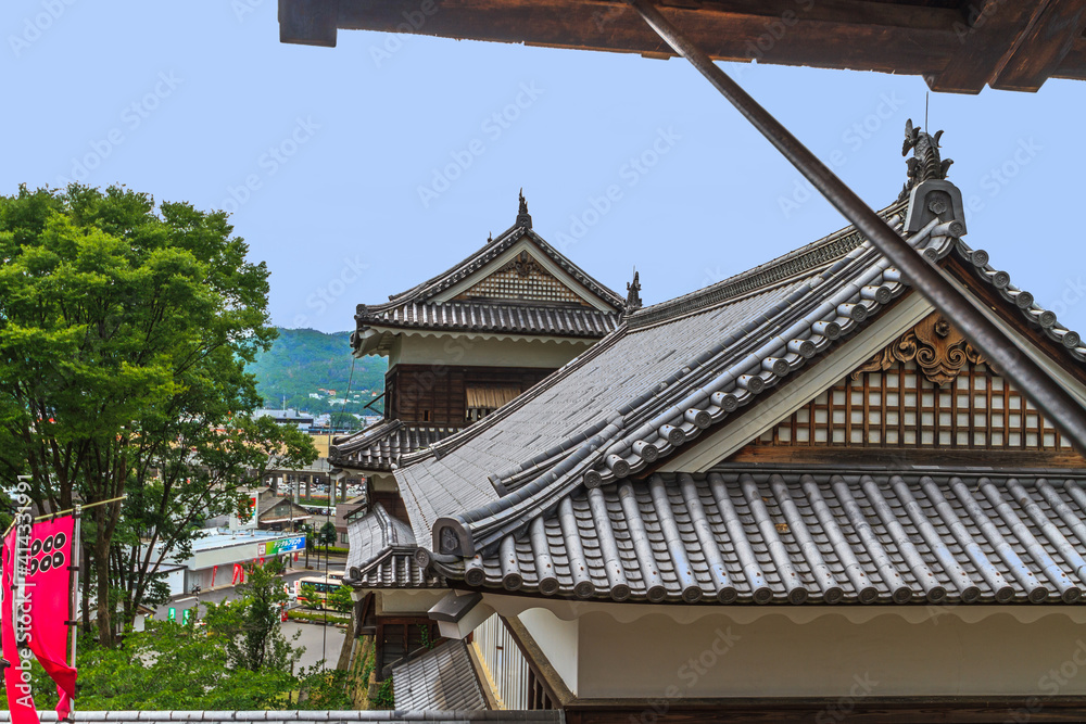 春の上田城本丸の北櫓から見た風景
