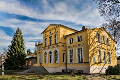 Obraz na płótnie erkner, deutschland - gerhart-hauptmann-museum w salonie