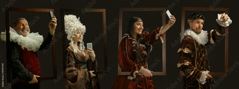 Selfie framing, devices. Medieval people as a royalty persons in vintage clothing on dark background. Concept of comparison of eras, modernity and renaissance, baroque style. Creative collage. Flyer - obrazy, fototapety, plakaty 