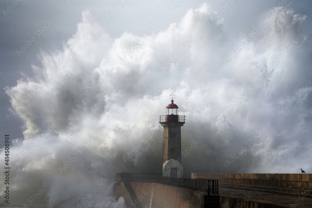 Megablaster - 14m wave crashing into lighthouse in Porto, Portugal