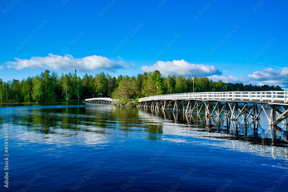 Finlandia, Jyvaskyla, white bridge