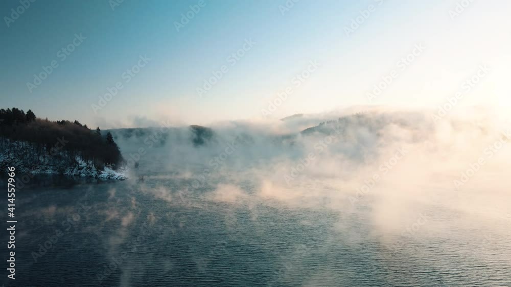 Morgenstimmung und Nebel am See Morgenstimmung und Nebel am See
