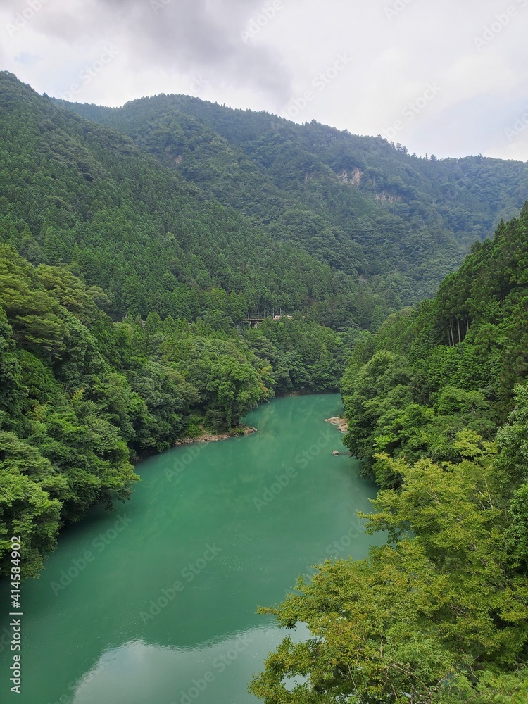 奥多摩湖の風景