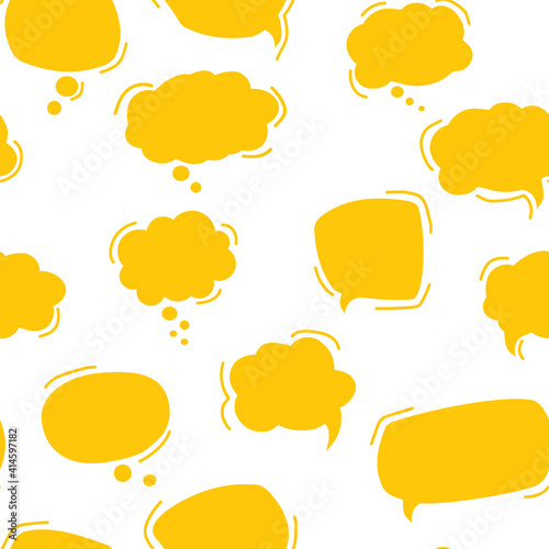 Chat bubble pattern. Seamless pattern, yellow speech bubbles on white background. Hand drawn doodle talking bubbles. Dialog in social media. Vector illustration.