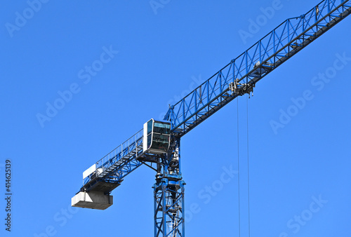 Wallpaper Mural Construction tower crane Torontodigital.ca