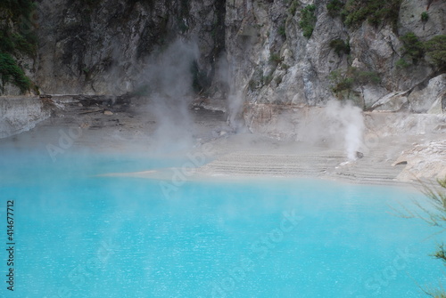 waimangu hot spring photo