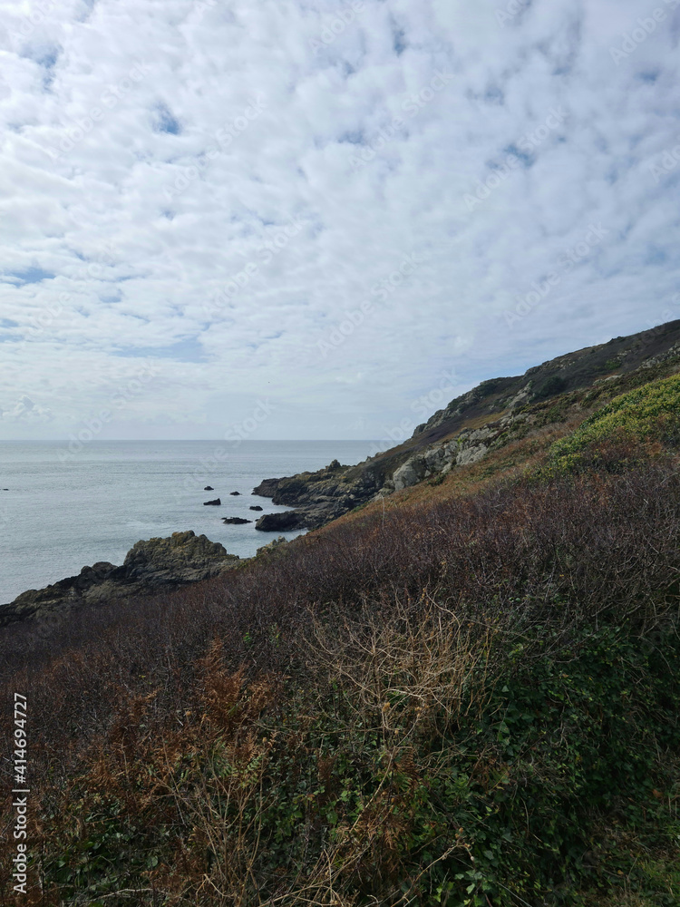 Guernsey Channel Islands, Saints Bay Cliff Paths
