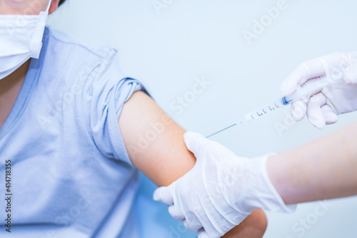ワクチン接種 予防接種 筋肉注射