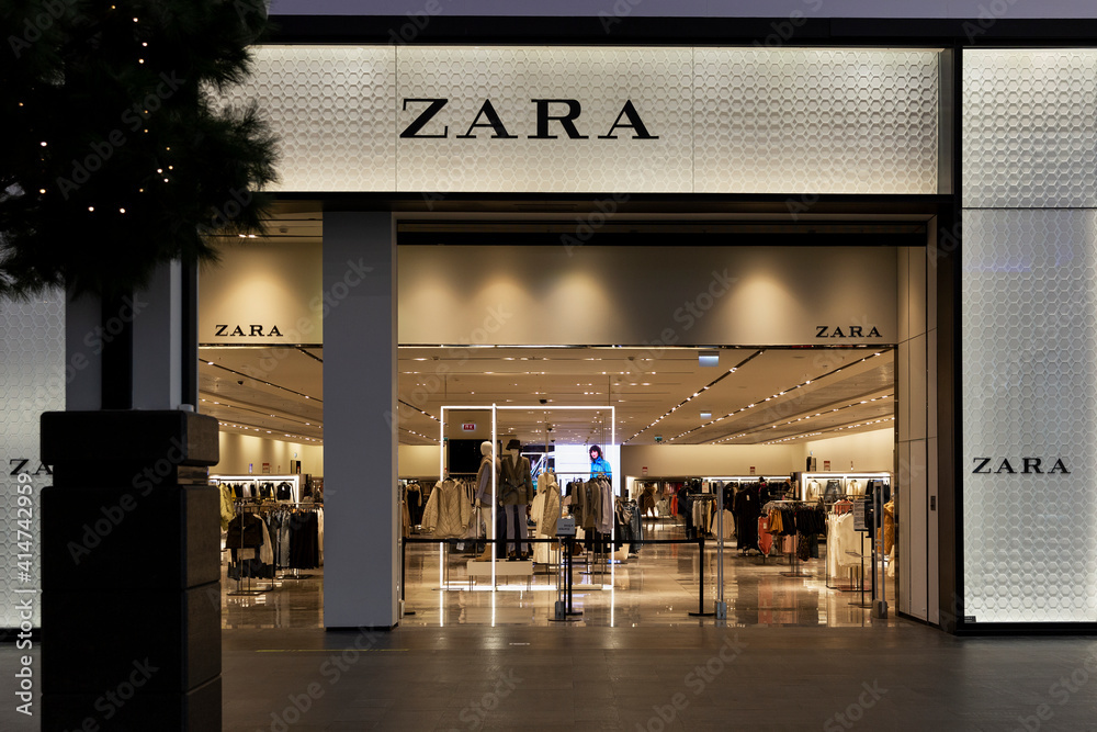 Zara store in the mall. Exterior. Moscow, Russia, 02-17-2021. Photos |  Adobe Stock