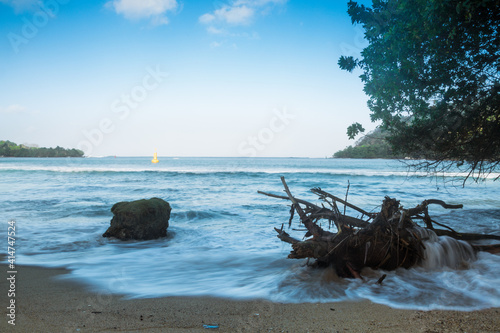 Mar de maravillas, Isla Sapzurro, Un paraíso mágico que tienes que conocer. 

 photo