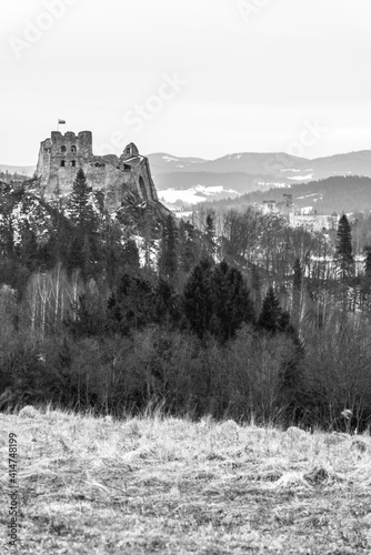 Czorsztyn, widok na Tatry,