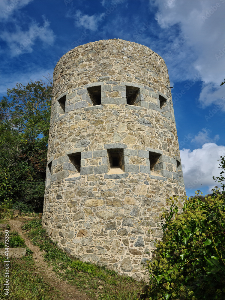 Guernsey Channel Islands, Saints Bay Loophole Tower no 14