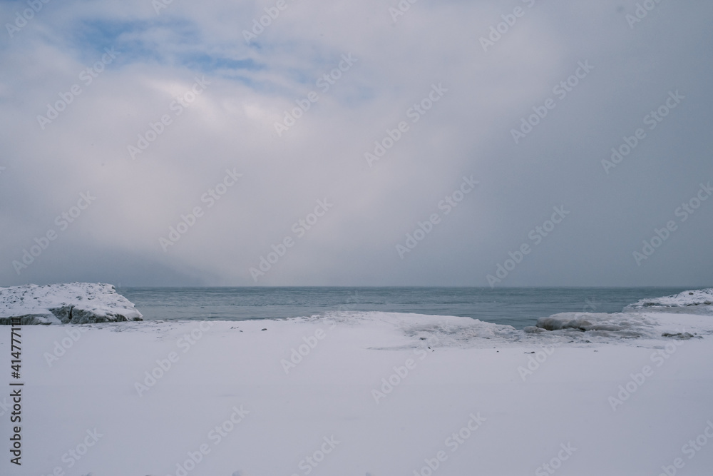 storm over the sea
Lake Michigan frozen in a cold Chicago winter storm over the sea
Lake Michigan frozen in a cold Chicago winter