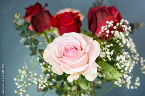 bouquet of pink roses