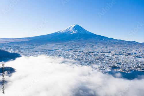 富士山 河口湖 雪景色 冬富士