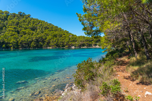Fototapeta Naklejka Na Ścianę i Meble -  Turquoise water of Veliko Jezero at Mljet national park in Croatia
