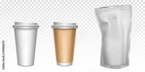 White paper cups for tea and coffee and foil zip lock bag with degassing valve. Vector realistic mockup of disposable mugs with plastic caps and brown holder for hot drinks and coffee pouch package