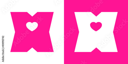 Logotipo con letra inicial X con corazón en fondo rosa y fondo blanco