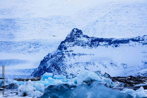 J  kuls  rl  n glacier lagoon  Iceland  North Atlantic Ocean