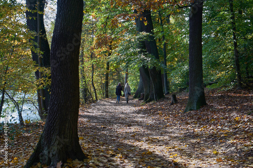 Spaziergänger am Schlachtensee, Berlin