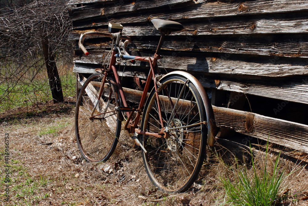 Abandoned Rusty Bicycle Abandoned Rusty Bicycle