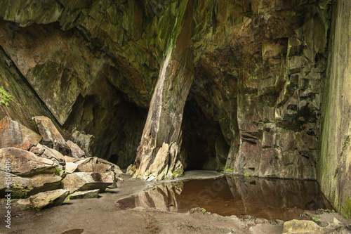 Fototapeta Naklejka Na Ścianę i Meble -  Cave interior
